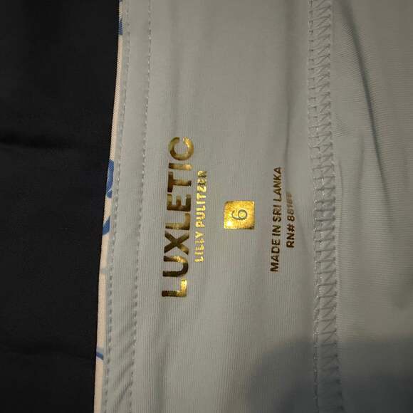 Lilly Pulitzer - Picture 3 of 4